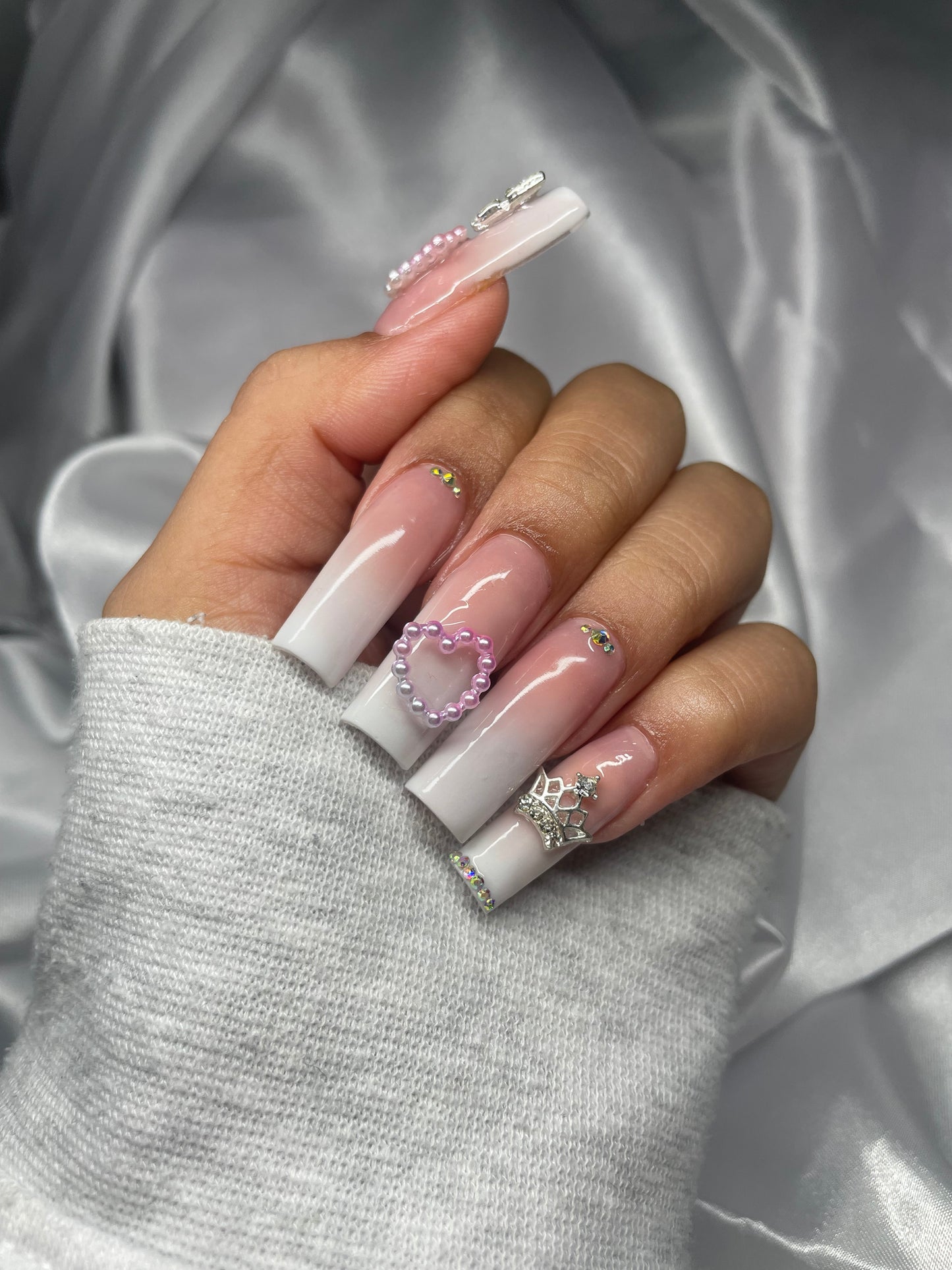 Nude & white acrylic ombre