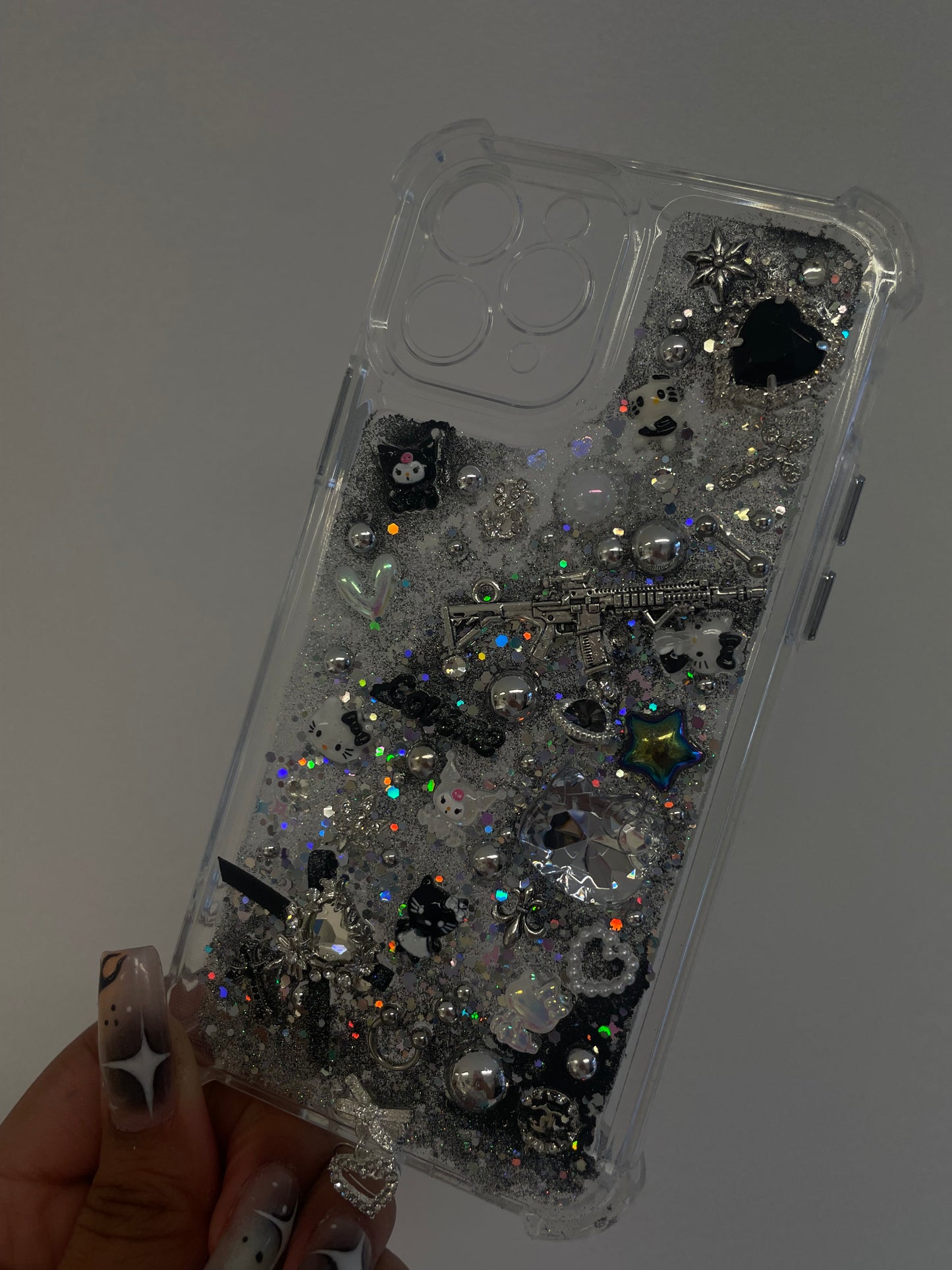Black X silver case 🖤🤍⛓️